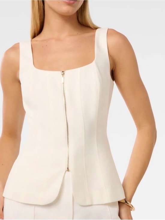 Zara Jackets & Blazers - Zara Cream Zip-Front Sleeveless Peplum Top